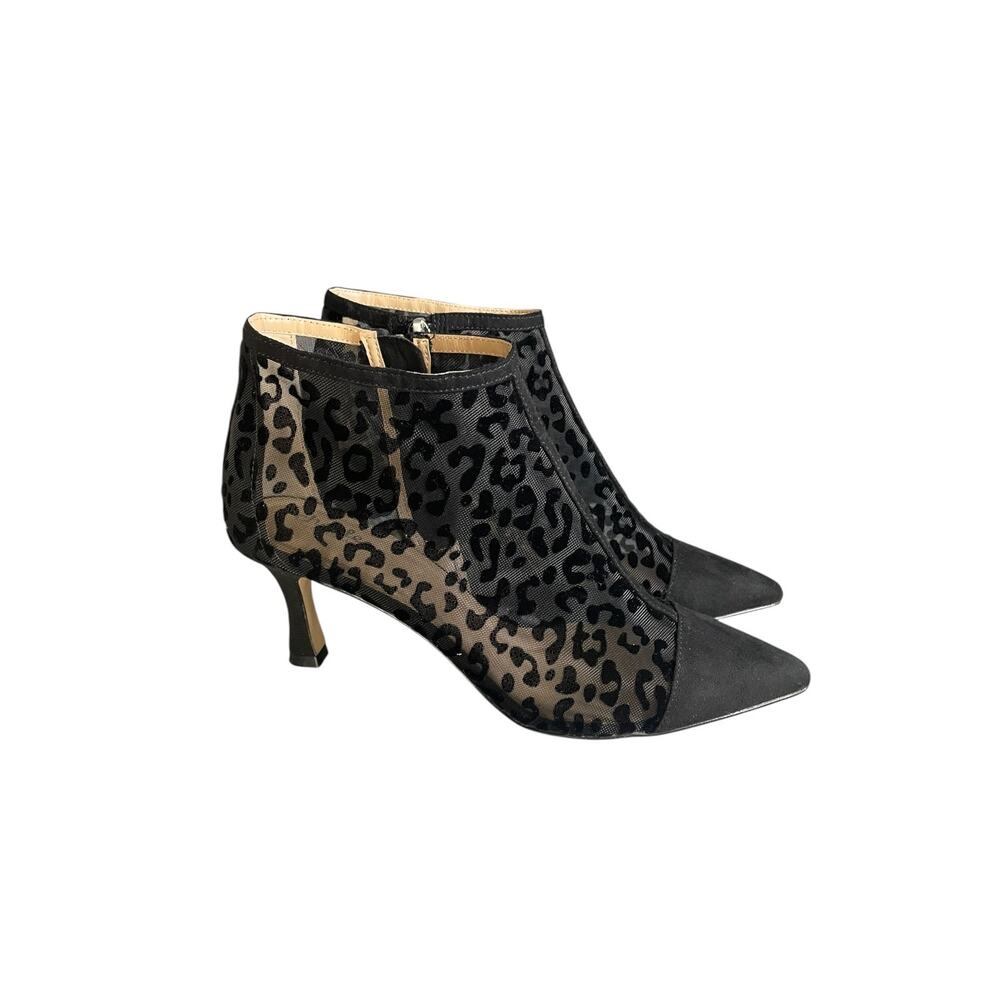 Charles By Charles David Women’s 8.5M Abena Black Leopard Print Booties